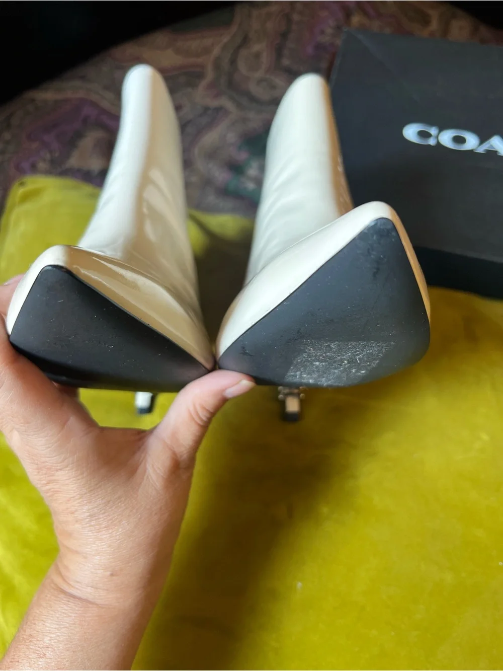 Coach glossy white